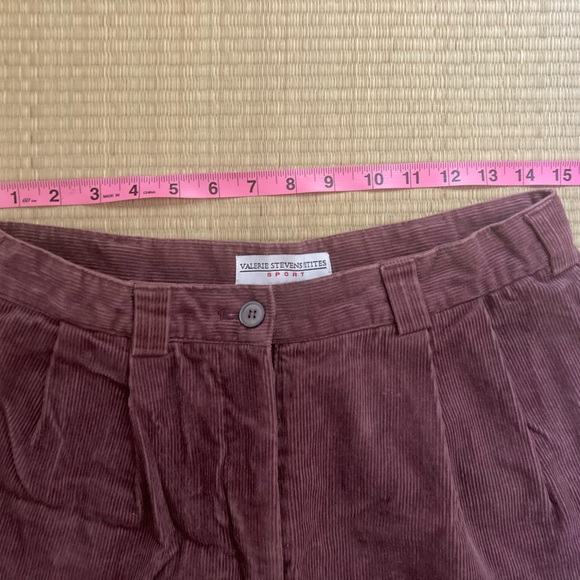 Curduroy lavander cropped shorts size L - Picture 5 of 5